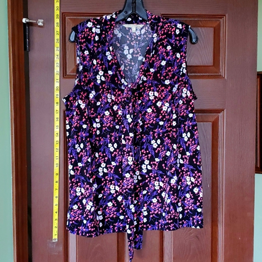 Hawthorn sleeveless top